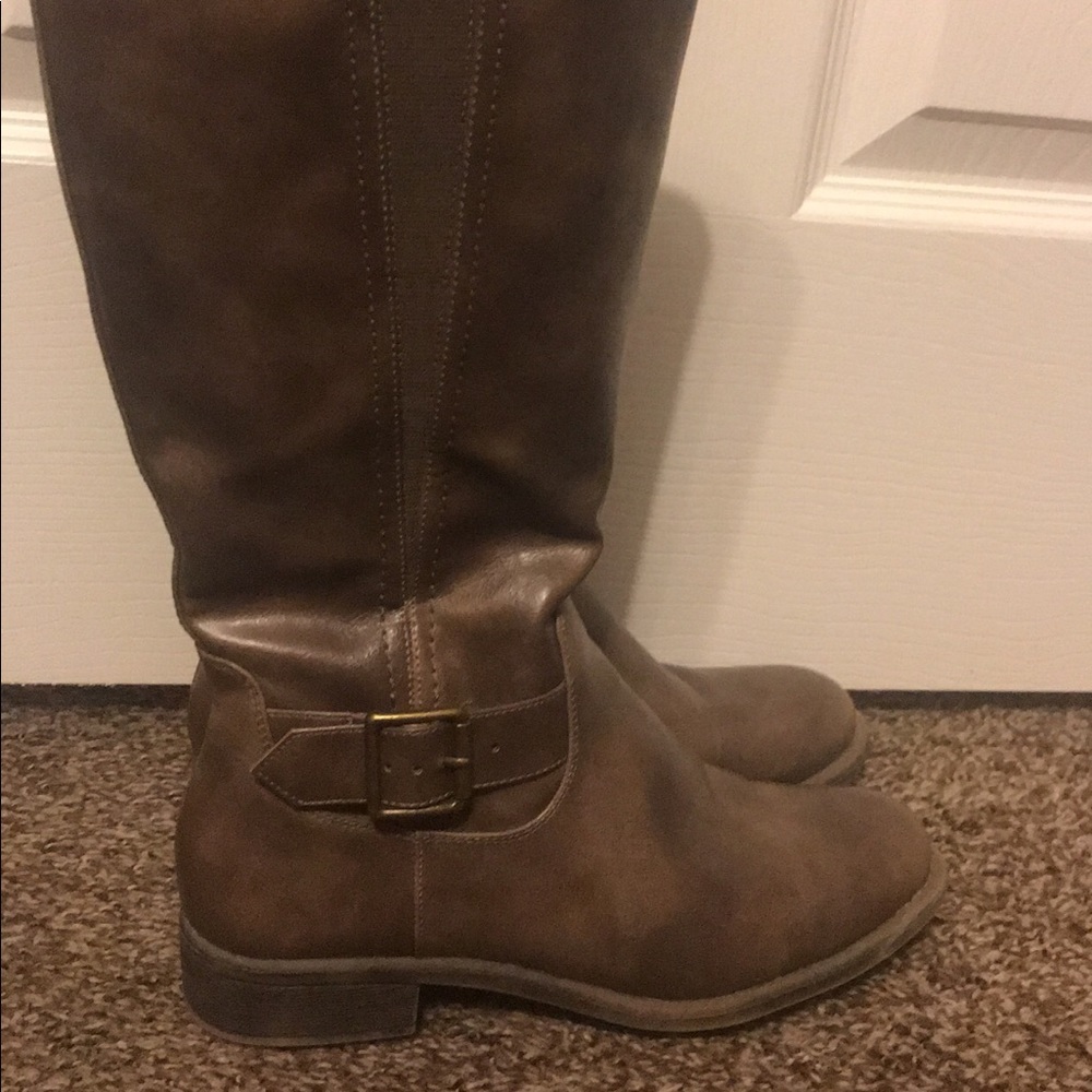 Kim Rogers boots